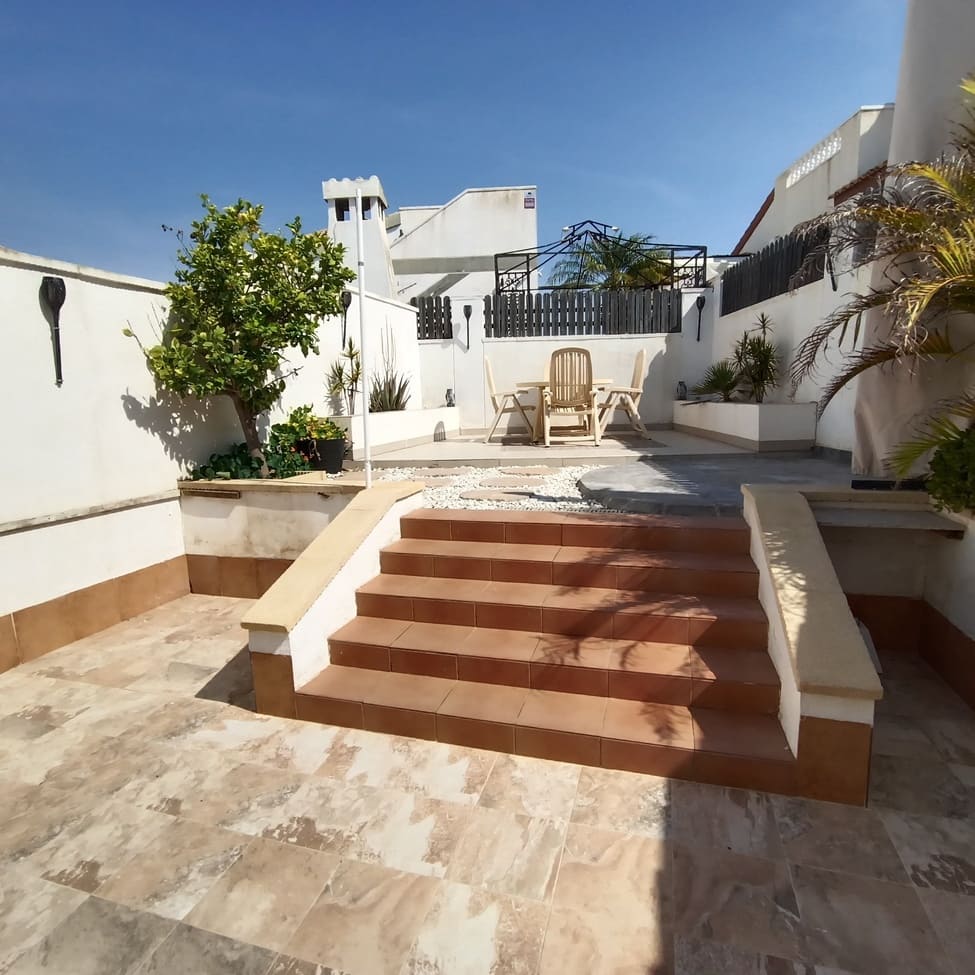 3 bedroom Villa for sale in Sucina with garage - € 225,000 (Ref: 9873156)
