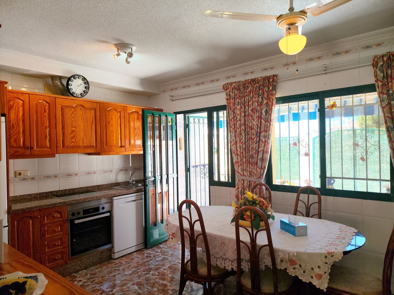 3 sovrum Hus till salu i Orihuela med garage - 250 000 € (Ref: 9873160)