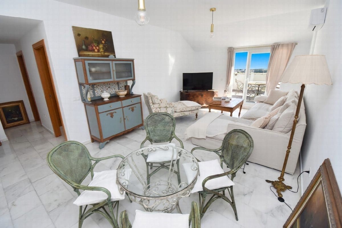 3 quarto Apartamento para venda em Fuengirola com piscina - 635 500 € (Ref: 9875939)