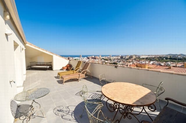 3 bedroom Apartment for sale in Los Pacos, Fuengirola - € 635,500 (Ref: 9875939)
