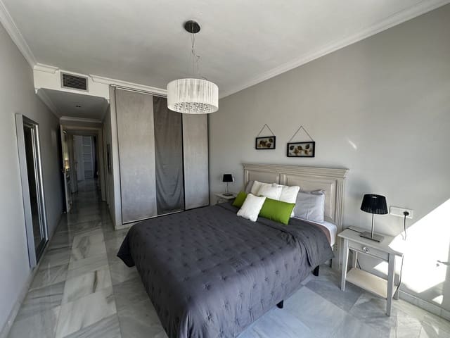 2 soverom Leilighet til salgs i Aloha Golf, Marbella med svømmebasseng - € 460 000 (Ref: 9875944)