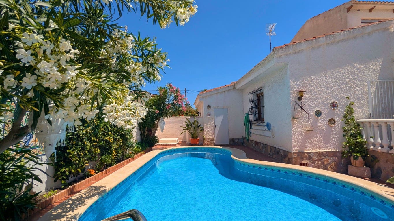 4 quarto Moradia para venda em Ciudad Quesada - 385 000 € (Ref: 9875955)