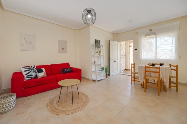2 slaapkamer Bungalow te koop in Aguas Nuevas, Torrevieja met zwembad - € 179.900 (Ref: 9875959)
