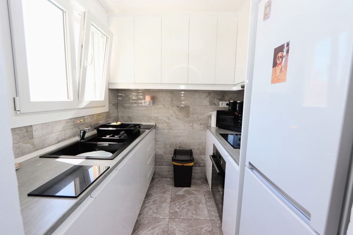 2 chambre Villa/Maison à vendre à Los Altos avec piscine garage - 255 000 € (Ref: 9875964)