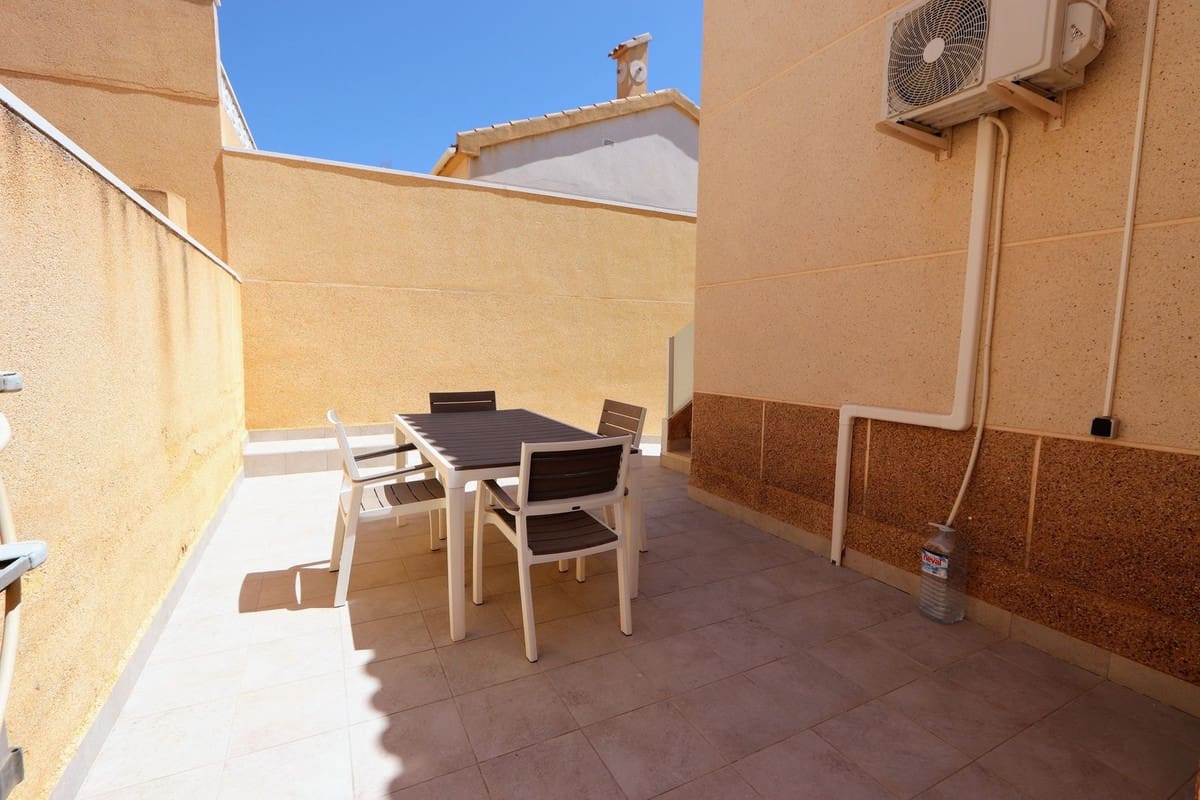 2 chambre Villa/Maison à vendre à Los Altos avec piscine garage - 255 000 € (Ref: 9875964)