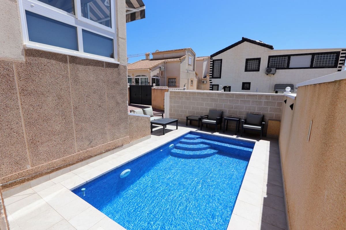 2 chambre Villa/Maison à vendre à Los Altos avec piscine garage - 255 000 € (Ref: 9875964)