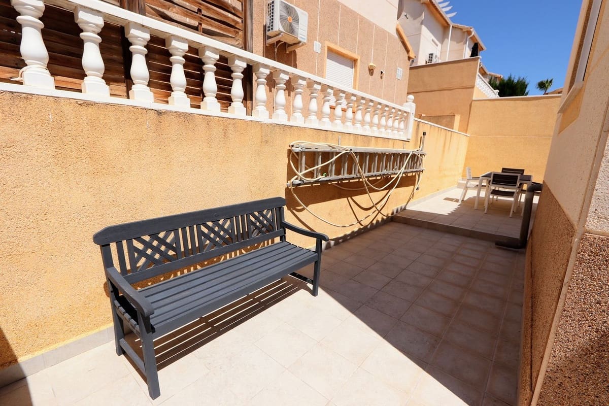 2 chambre Villa/Maison à vendre à Los Altos avec piscine garage - 255 000 € (Ref: 9875964)
