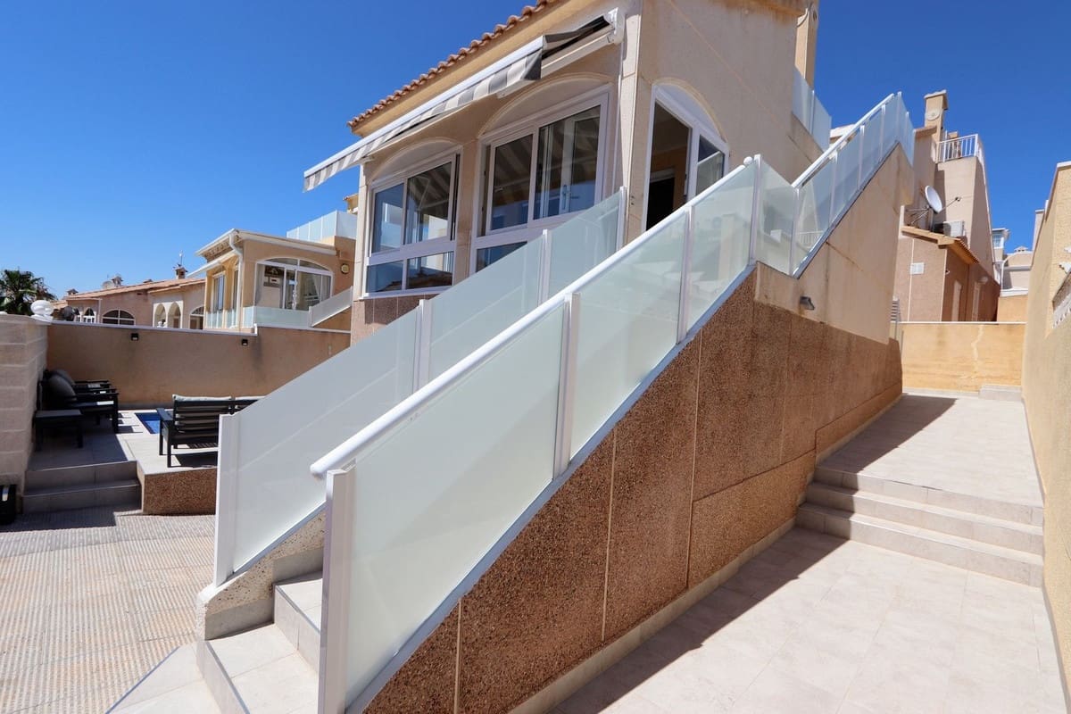 2 chambre Villa/Maison à vendre à Los Altos avec piscine garage - 255 000 € (Ref: 9875964)