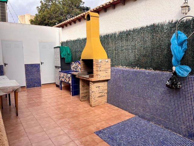 3 soverom Kjedet enebolig til salgs i Orihuela med garasje - € 547 000 (Ref: 9878242)