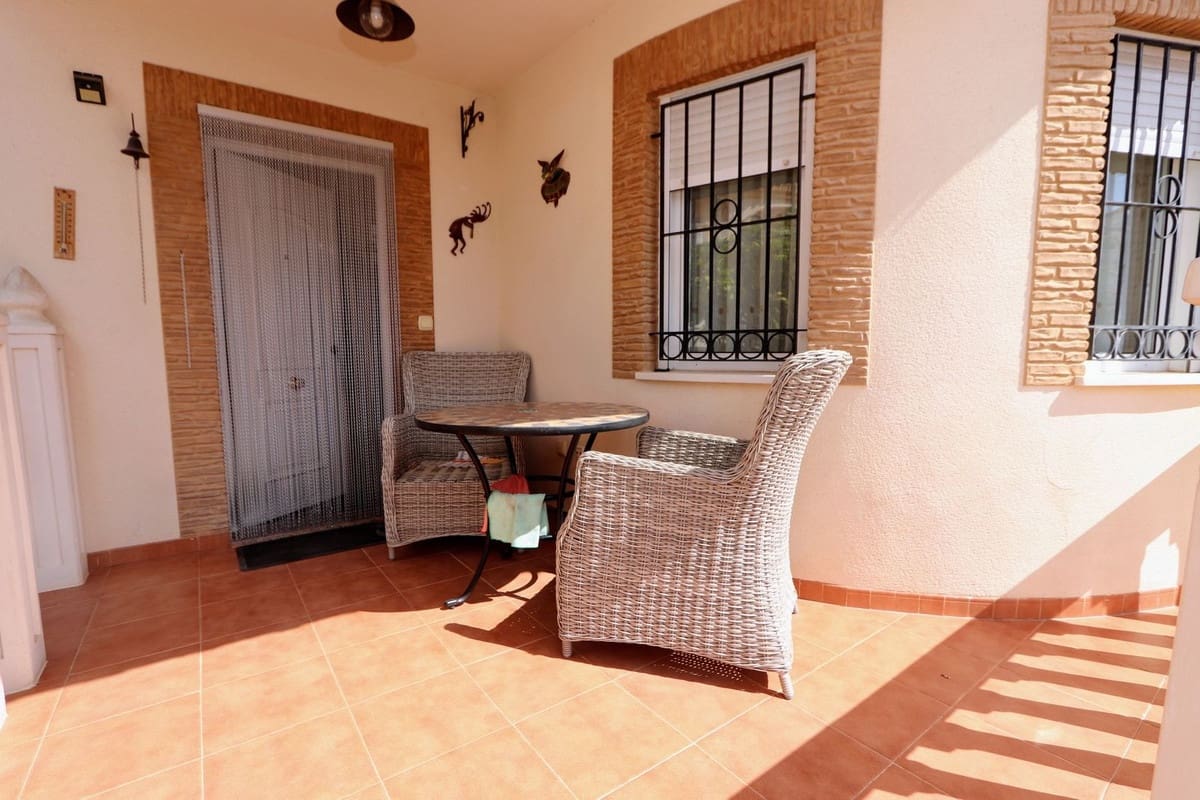 3 Zimmer Villa zu verkaufen in Sucina mit Garage - 275.000 € (Ref: 9878251)