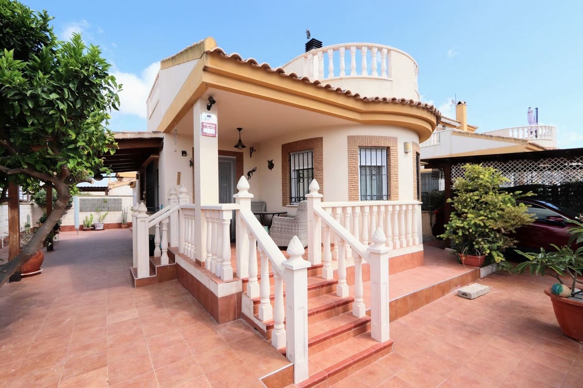 3 Zimmer Villa zu verkaufen in Sucina mit Garage - 275.000 € (Ref: 9878251)