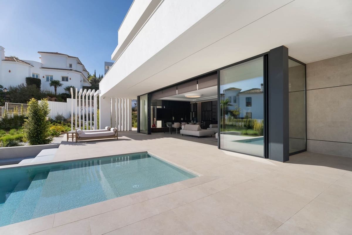 4 makuuhuone Huvila myytävänä paikassa La Cala Golf mukana uima-altaan - 2 795 000 € (Ref: 9880760)