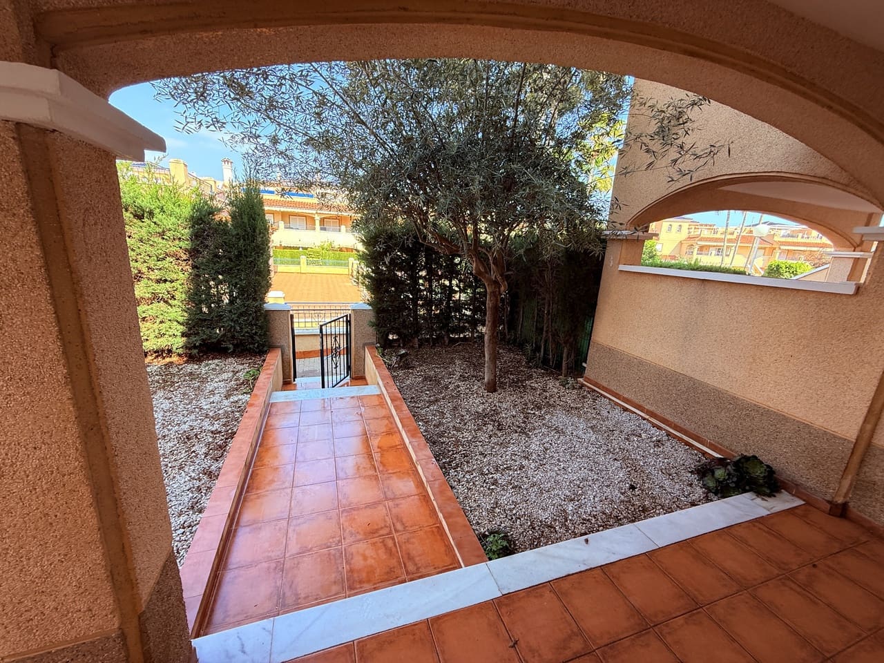 3 slaapkamer Huis te koop in Pilar de la Horadada met garage - € 319.000 (Ref: 9880763)