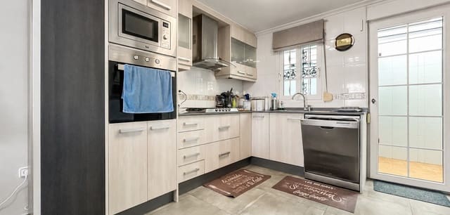 3 bedroom Villa for sale in Orihuela with pool garage - € 435,900 (Ref: 9880766)