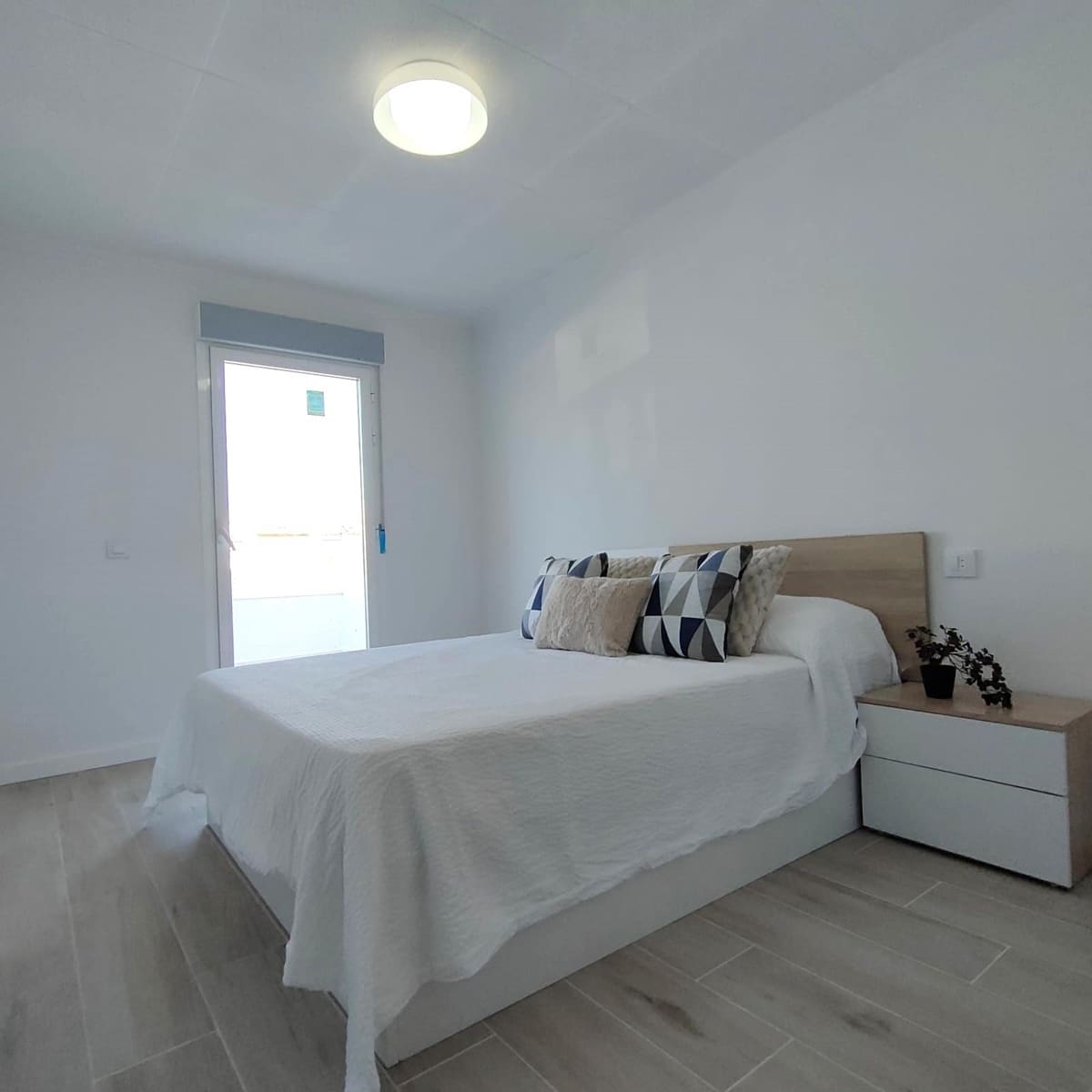 2 bedroom Townhouse for sale in Torrevieja with pool - € 239,900 (Ref: 9880770)