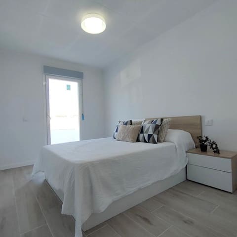 2 chambre Maison de Ville à vendre à Torreblanca, Torrevieja avec piscine - 239 900 € (Ref: 9880770)