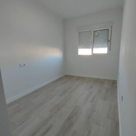 2 chambre Maison de Ville à vendre à Torreblanca, Torrevieja avec piscine - 239 900 € (Ref: 9880770)
