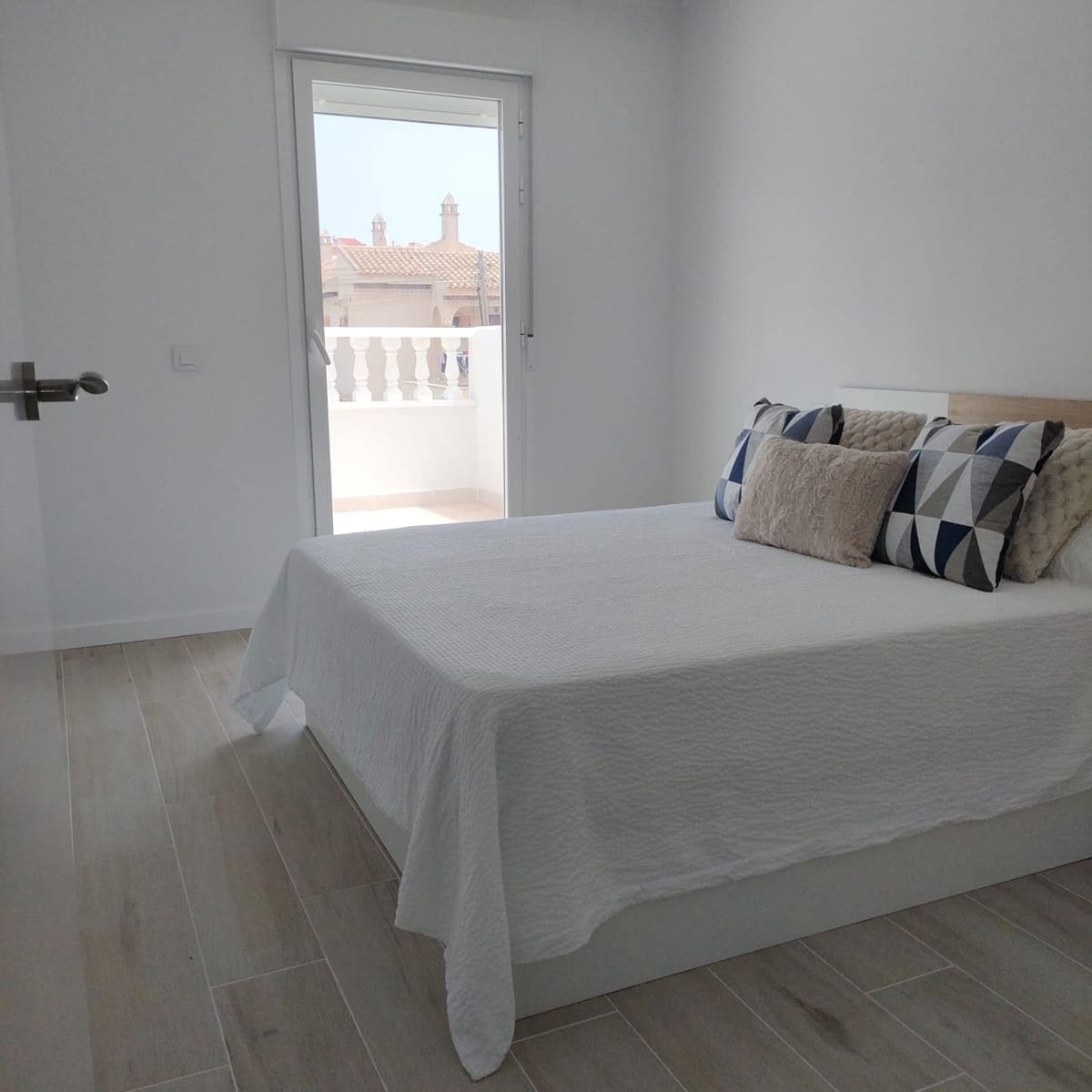 2 camera da letto Casa in vendita in Torrevieja con piscina - 229.900 € (Rif: 9880770)