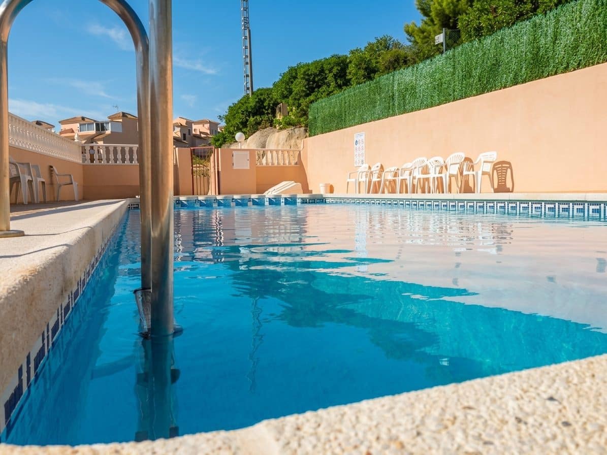 3 sypialnia Willa na sprzedaż w Orihuela z basenem garażem - 285 000 € (Ref: 9880775)