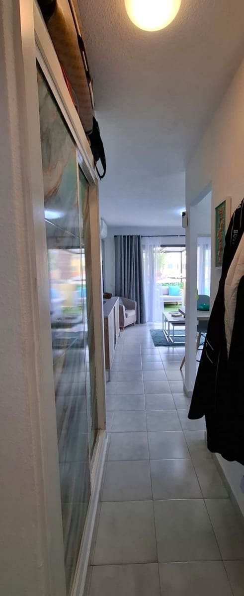 1 bedroom Apartment for sale in Corralejo with pool - € 219,000 (Ref: 9884440)