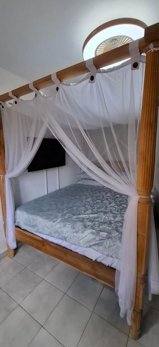 1 bedroom Apartment for sale in Corralejo with pool - € 219,000 (Ref: 9884440)