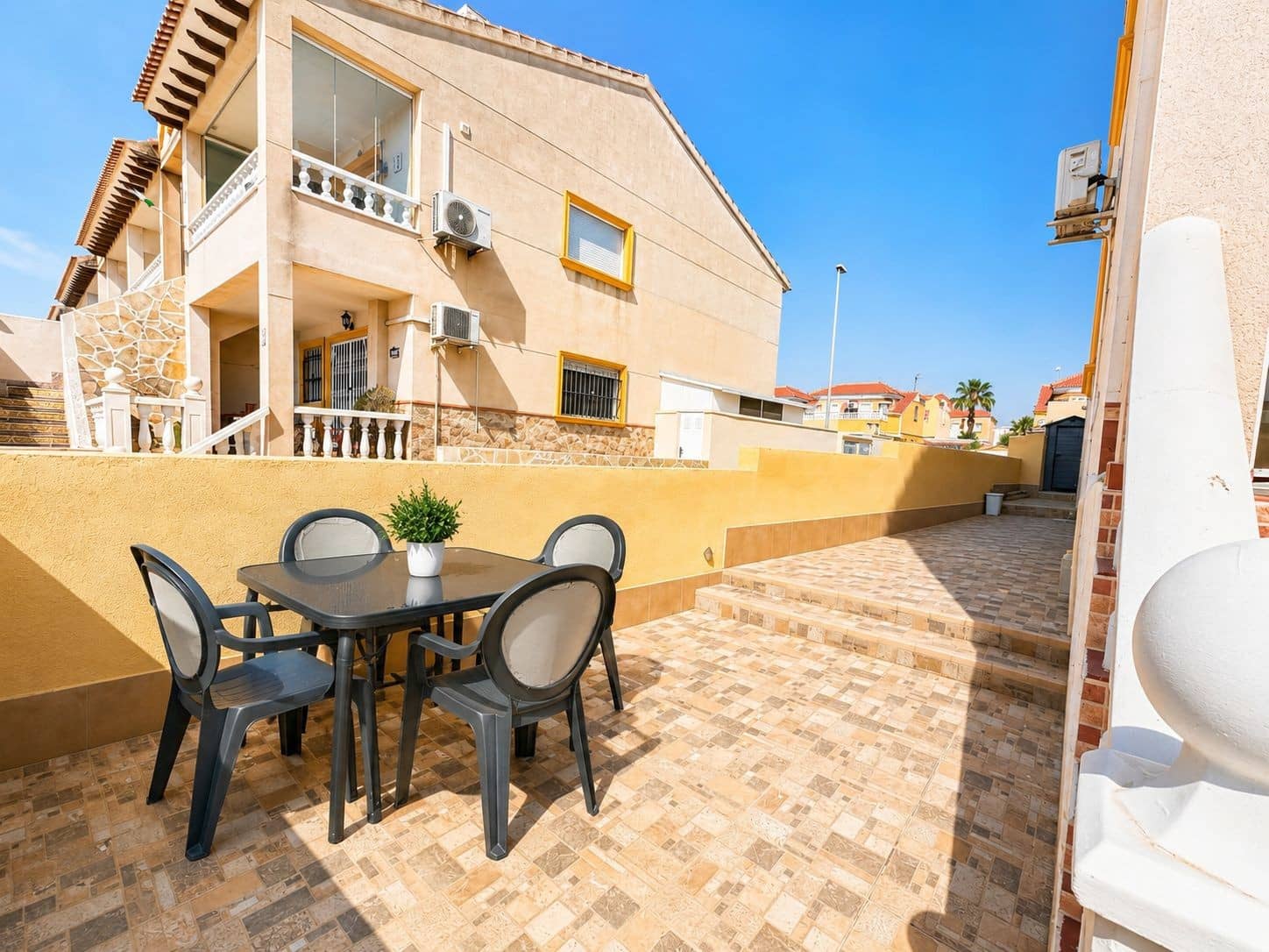 2 makuuhuone Huoneisto myytävänä paikassa Cabo Roig mukana uima-altaan - 164 995 € (Ref: 9884444)