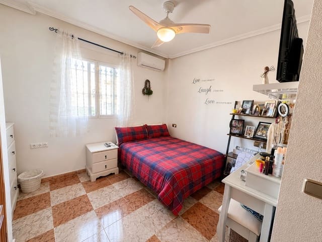 2 makuuhuone Huoneisto myytävänä paikassa Cabo Roig, Orihuela mukana uima-altaan - 164 995 € (Ref: 9884444)