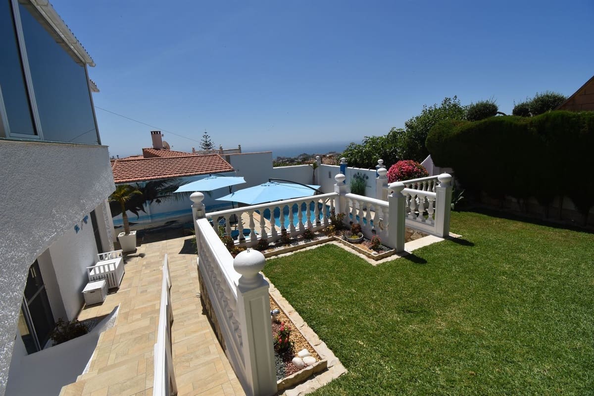 4 camera da letto Villa in vendita in Benalmadena con piscina garage - 1.100.000 € (Rif: 9884448)