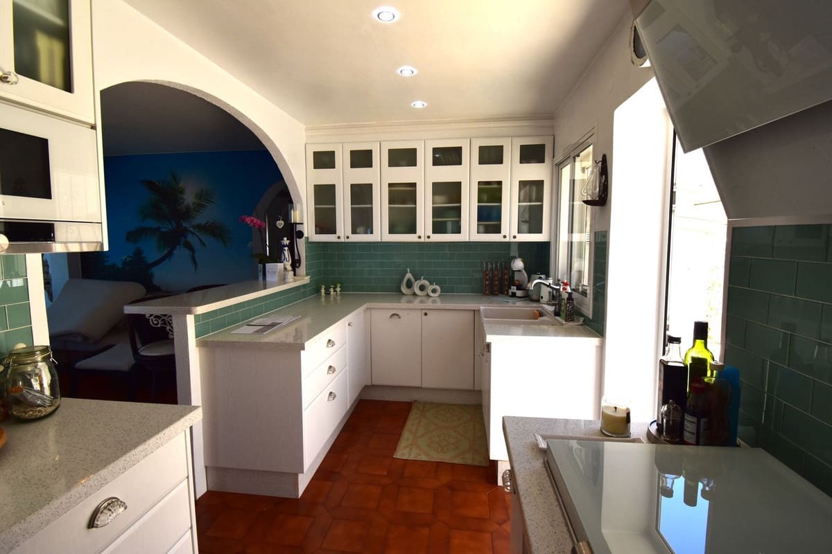 4 camera da letto Villa in vendita in Benalmadena con piscina garage - 1.100.000 € (Rif: 9884448)