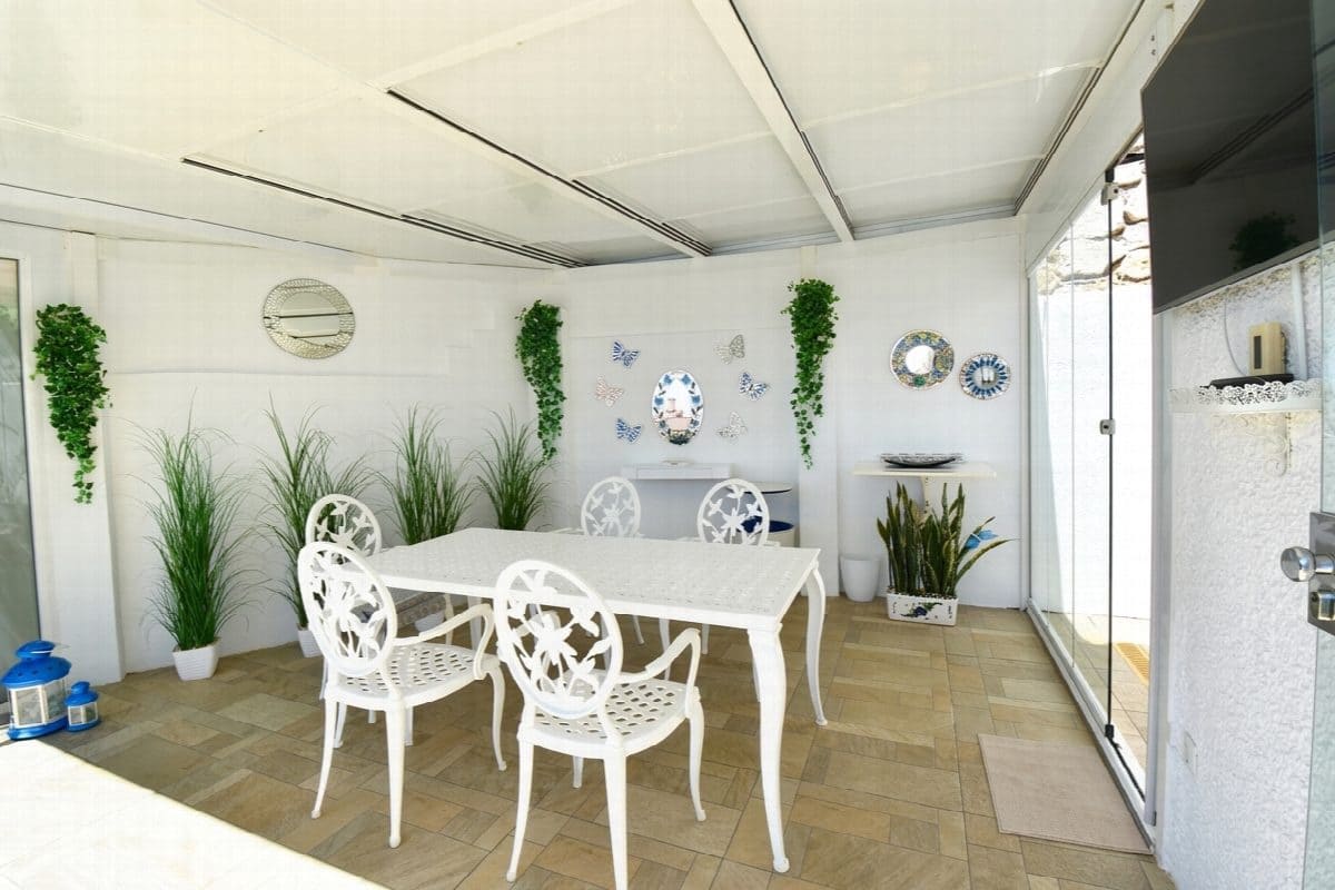 4 bedroom Villa for sale in Benalmadena with pool garage - € 1,100,000 (Ref: 9884448)