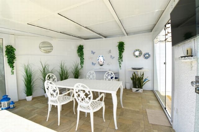 Chalet de 4 habitaciones en Parque de la Paloma, Benalmádena en venta con piscina garaje - 1.100.000 € (Ref: 9884448)