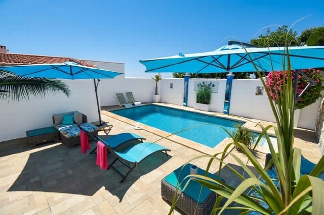 Chalet de 4 habitaciones en Parque de la Paloma, Benalmádena en venta con piscina garaje - 1.100.000 € (Ref: 9884448)
