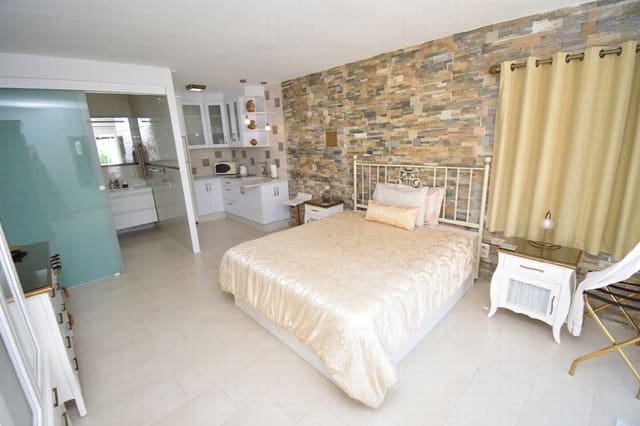 Chalet de 4 habitaciones en Parque de la Paloma, Benalmádena en venta con piscina garaje - 1.100.000 € (Ref: 9884448)