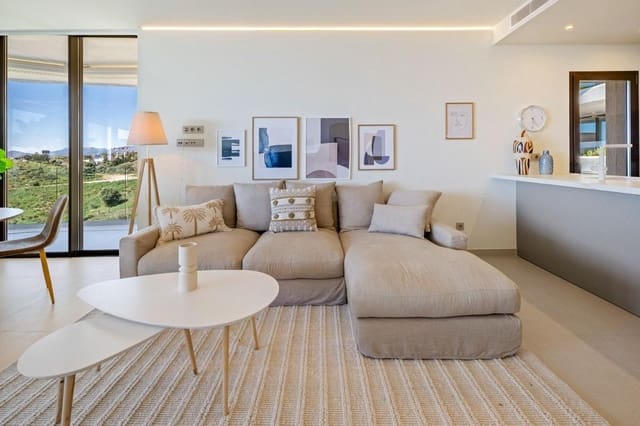 2 sovrum Lägenhet till salu i Zona Puerto Deportivo, Fuengirola med pool - 699 000 € (Ref: 9887974)