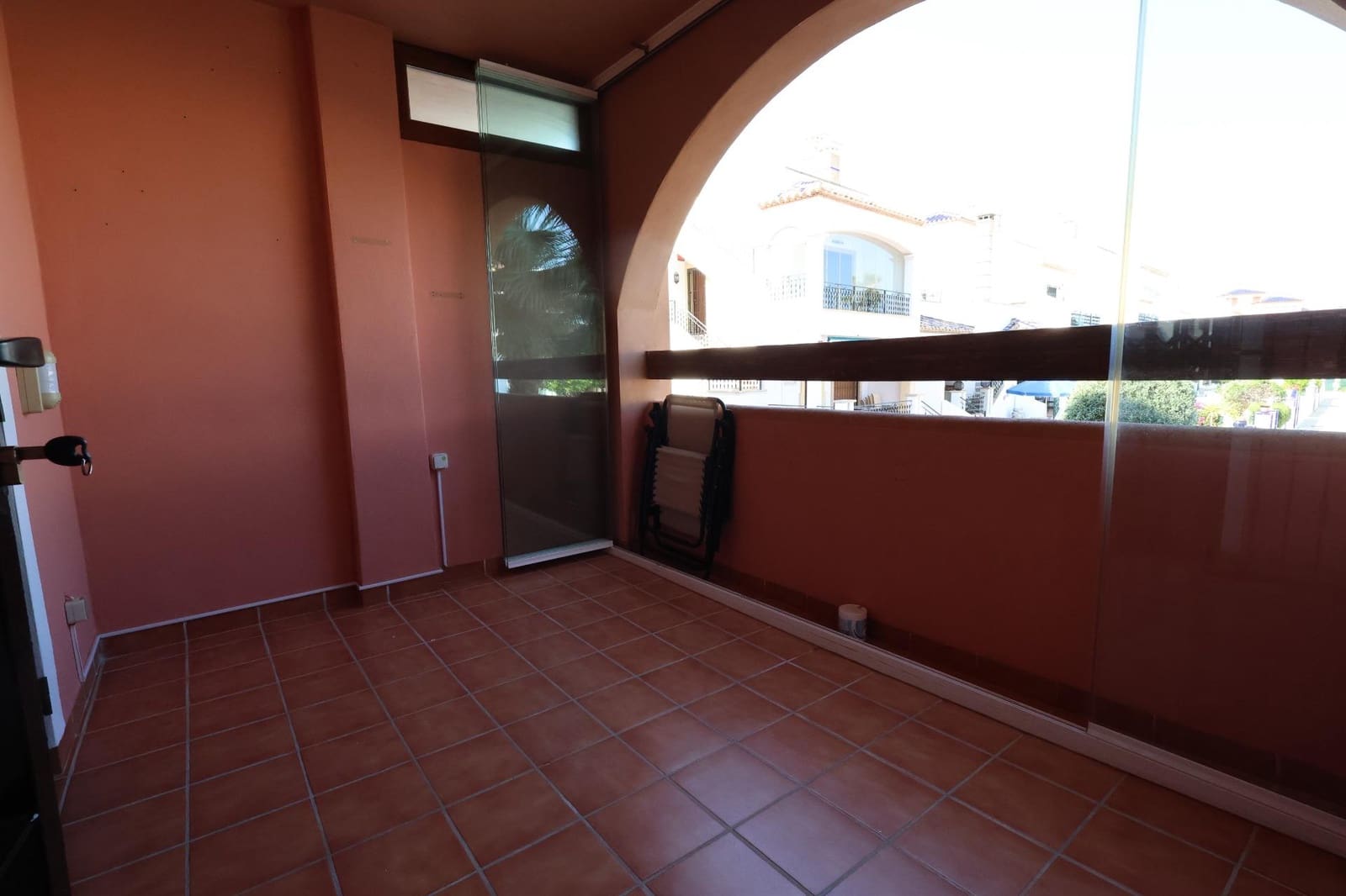 2 soveværelse Lejlighed til salg i Orihuela Costa med swimmingpool garage - € 195.000 (Ref: 9887978)