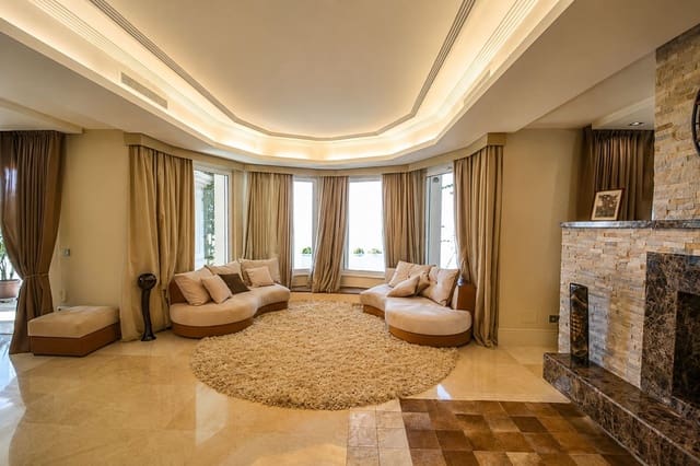 5 soverom Bungalow til salgs i Casco Antiguo, Marbella med svømmebasseng - € 2 950 000 (Ref: 9890035)
