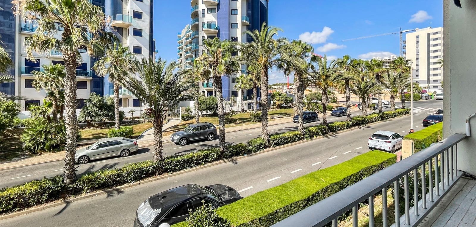 Apartamento de 2 habitaciones en Orihuela Costa en venta con piscina garaje - 175.000 € (Ref: 9890040)