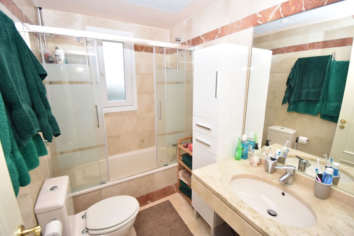 2 soverom Leilighet til salgs i Mijas med svømmebasseng garasje - € 349 000 (Ref: 9892892)
