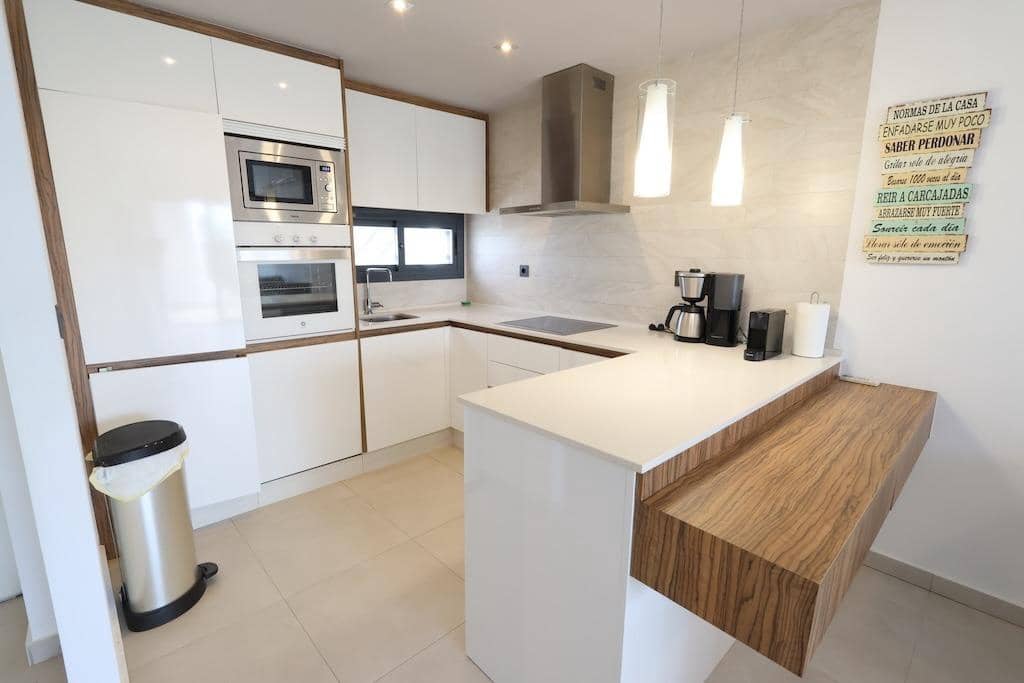 2 slaapkamer Bungalow te koop in Guardamar del Segura met zwembad garage - € 255.000 (Ref: 9892900)