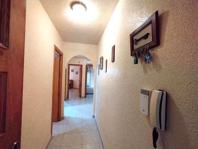 Apartamento de 3 habitaciones en Parque de las Naciones, Torrevieja en venta con piscina garaje - 240.000 € (Ref: 9892904)