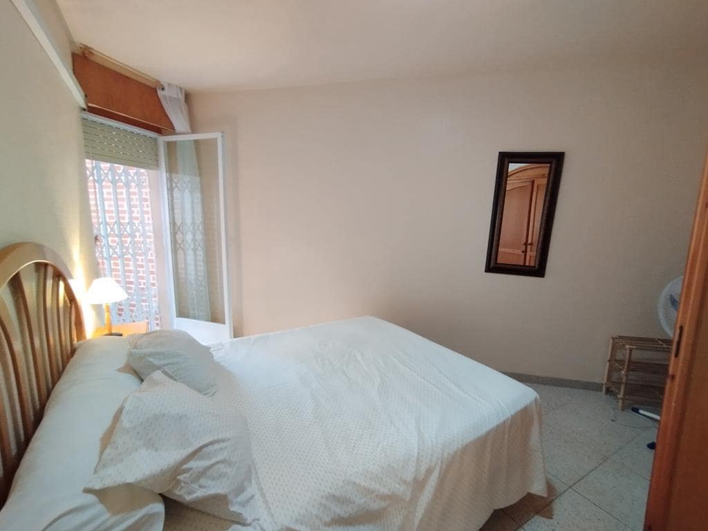 3 soveværelse Lejlighed til salg i Torrevieja med swimmingpool garage - € 240.000 (Ref: 9892904)