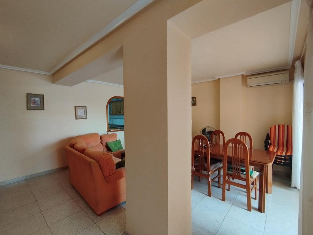 3 soveværelse Lejlighed til salg i Torrevieja med swimmingpool garage - € 240.000 (Ref: 9892904)