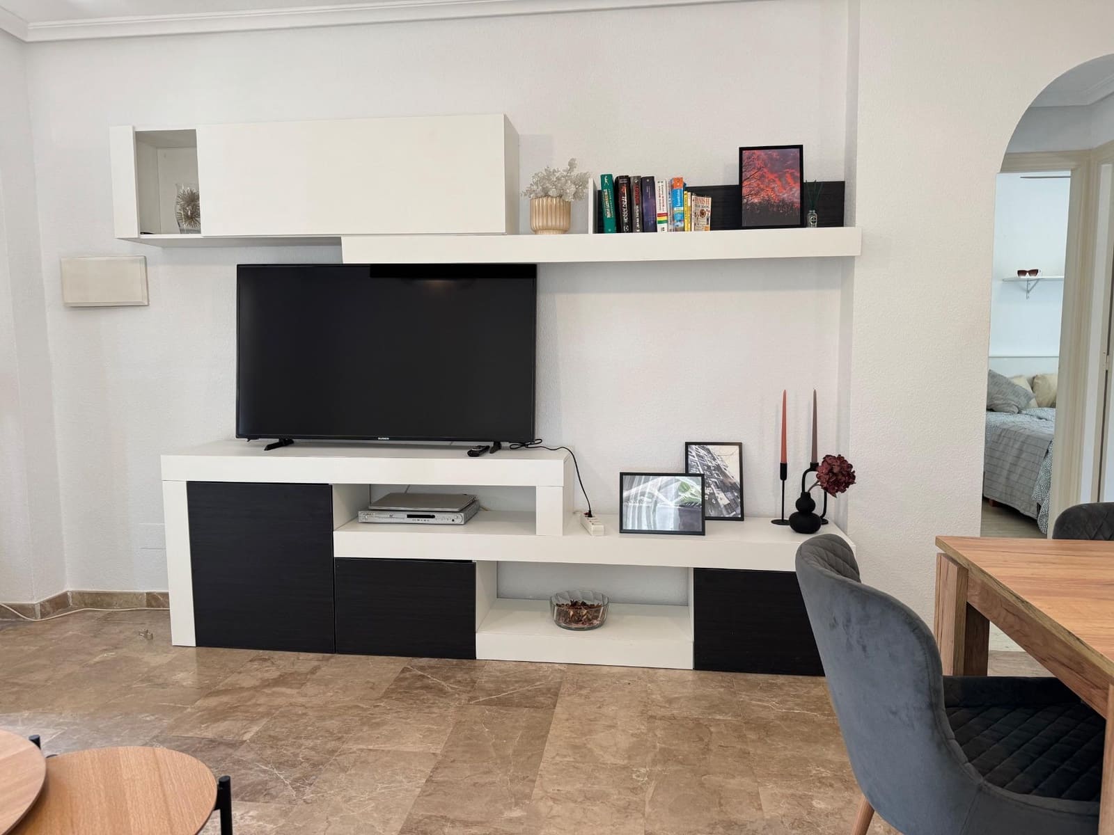 3 makuuhuone Bungalow myytävänä paikassa Torrevieja mukana uima-altaan - 169 900 € (Ref: 9892906)