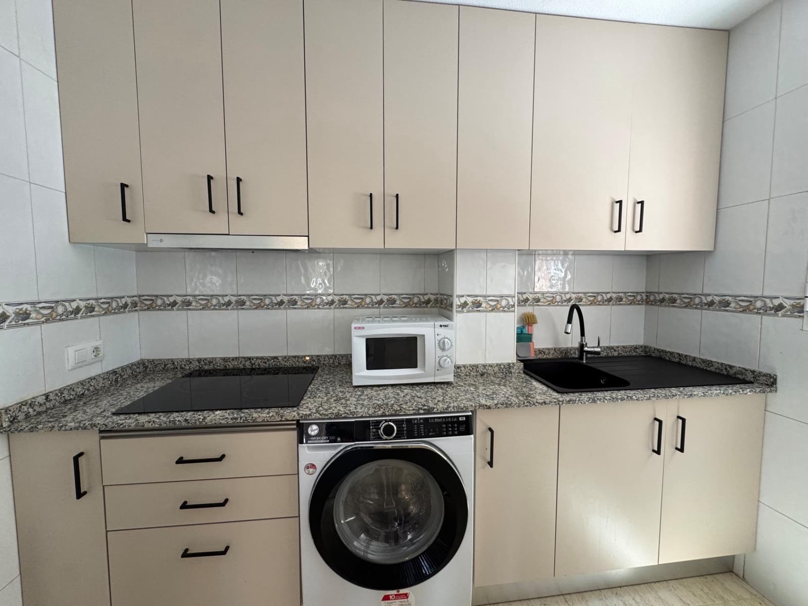 3 makuuhuone Bungalow myytävänä paikassa Torrevieja mukana uima-altaan - 169 900 € (Ref: 9892906)