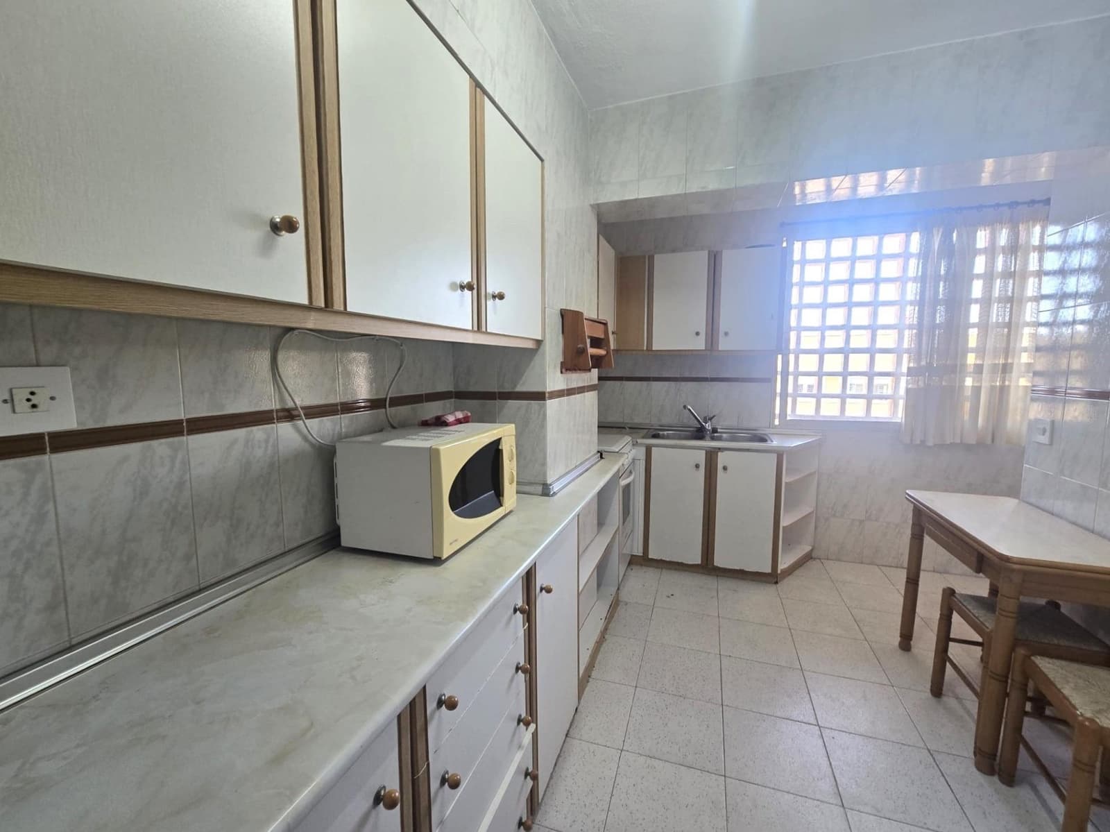 3 camera da letto Appartamento in vendita in Torrevieja con piscina - 220.000 € (Rif: 9892907)