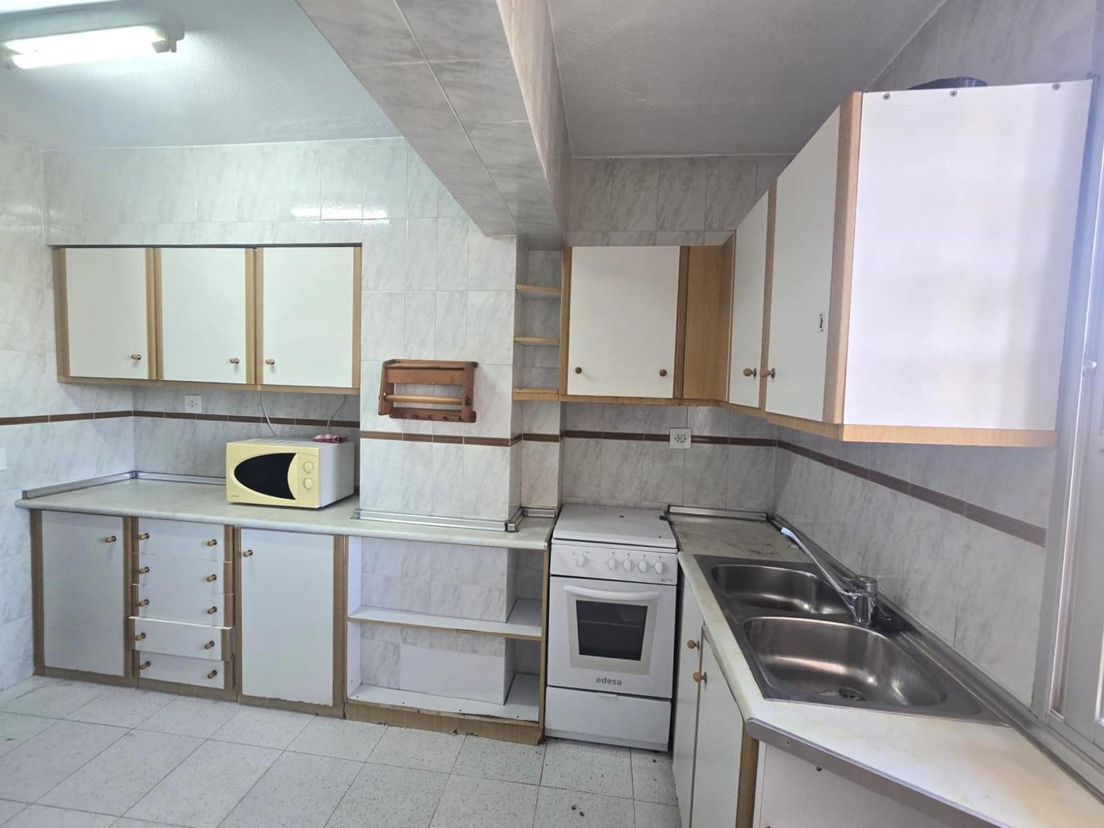 3 camera da letto Appartamento in vendita in Torrevieja con piscina - 220.000 € (Rif: 9892907)
