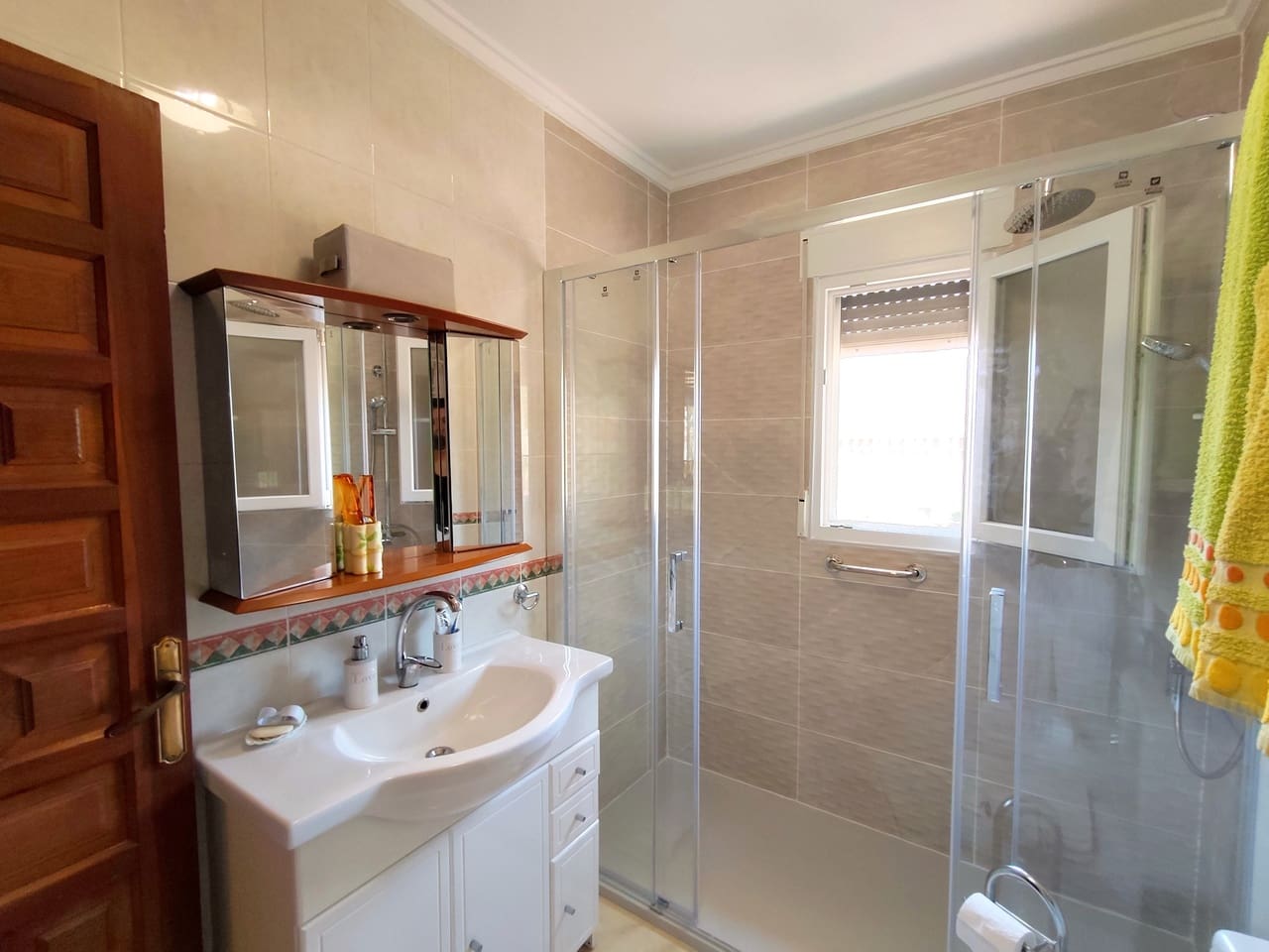 3 bedroom Villa for sale in Rojales with garage - € 539,000 (Ref: 9894908)