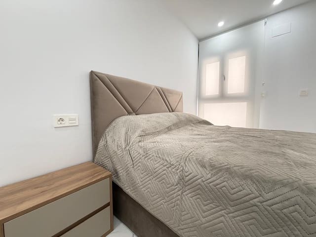 2 soverom Leilighet til salgs i Avenida Habaneras - Curva de Palangre, Torrevieja med svømmebasseng - € 326 900 (Ref: 9894920)