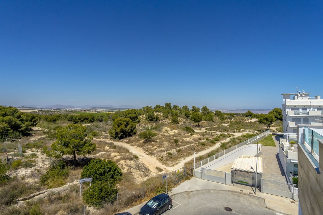 3 soverom Hus til salgs i Villamartin med garasje - € 325 000 (Ref: 9896850)