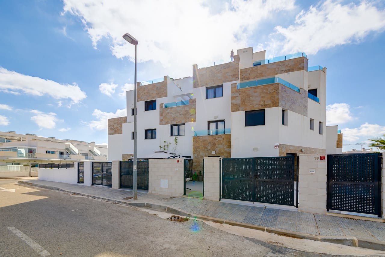 3 soverom Hus til salgs i Villamartin med garasje - € 325 000 (Ref: 9896850)